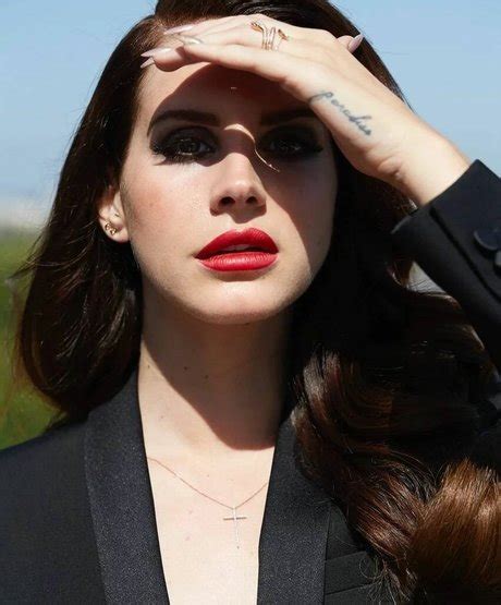 Lana Del Rey Nude Photos & Naked Sex Videos